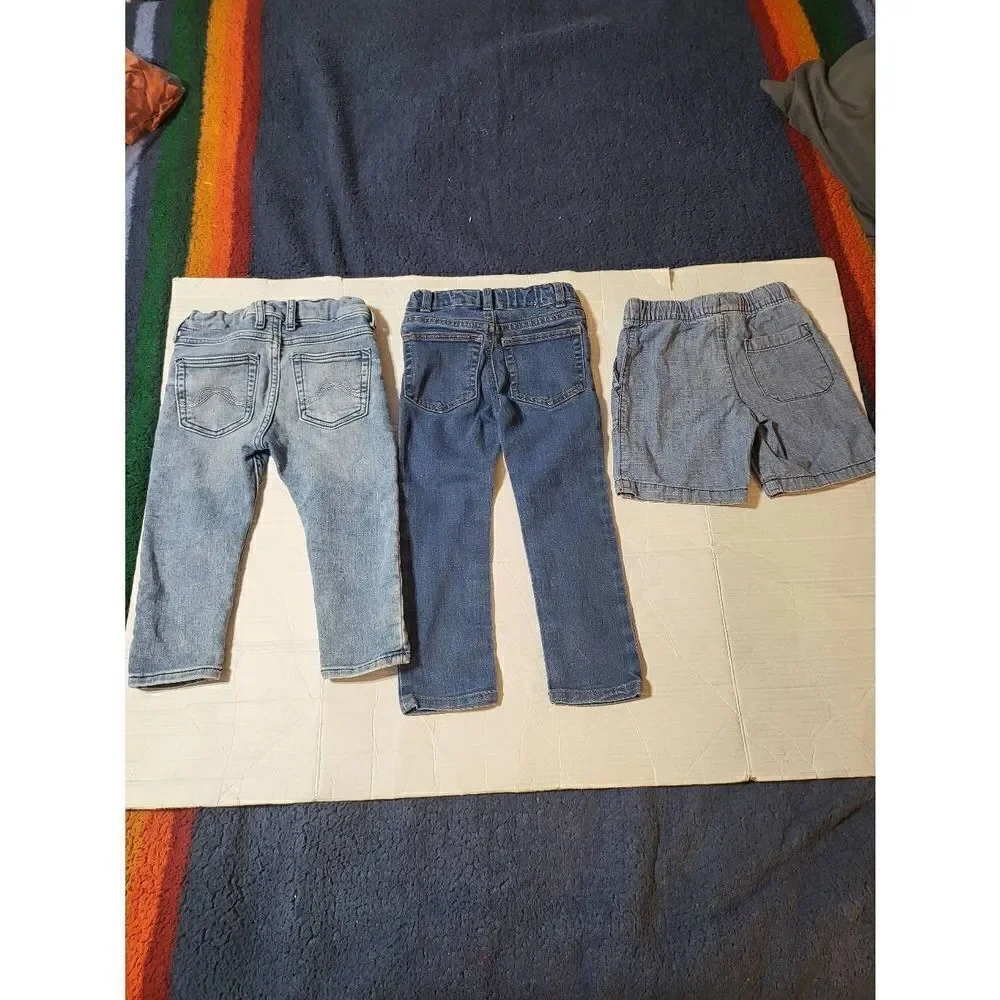 Carter's 3piece Denim Jeans And Short Size 2t And 3t boys clothes